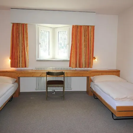 Residenza Lagrev 1 1 2 Zimmerwohnung Nr 007 - Typ 15a - Hochparterre - Sued Sils Maria